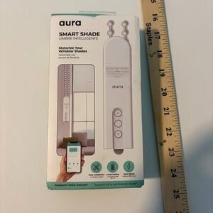 Aura Smart Shade driver, remote control